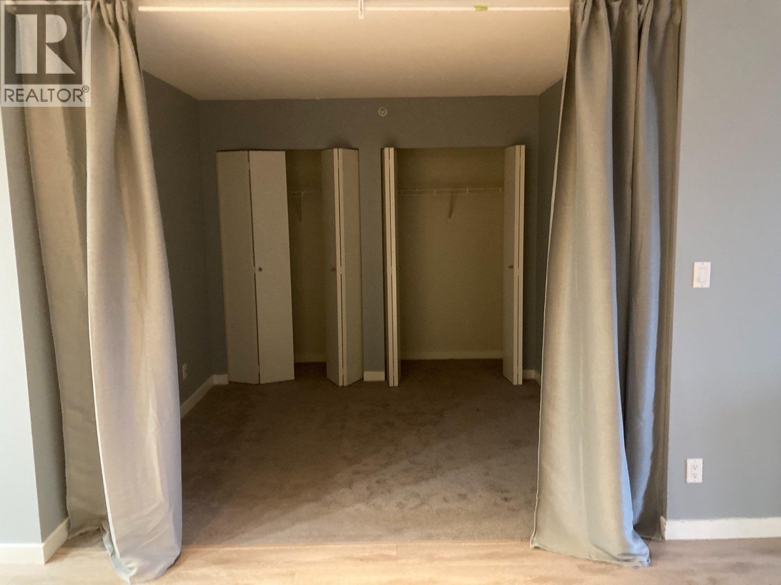 310 200 KEARY STREET, New Westminster