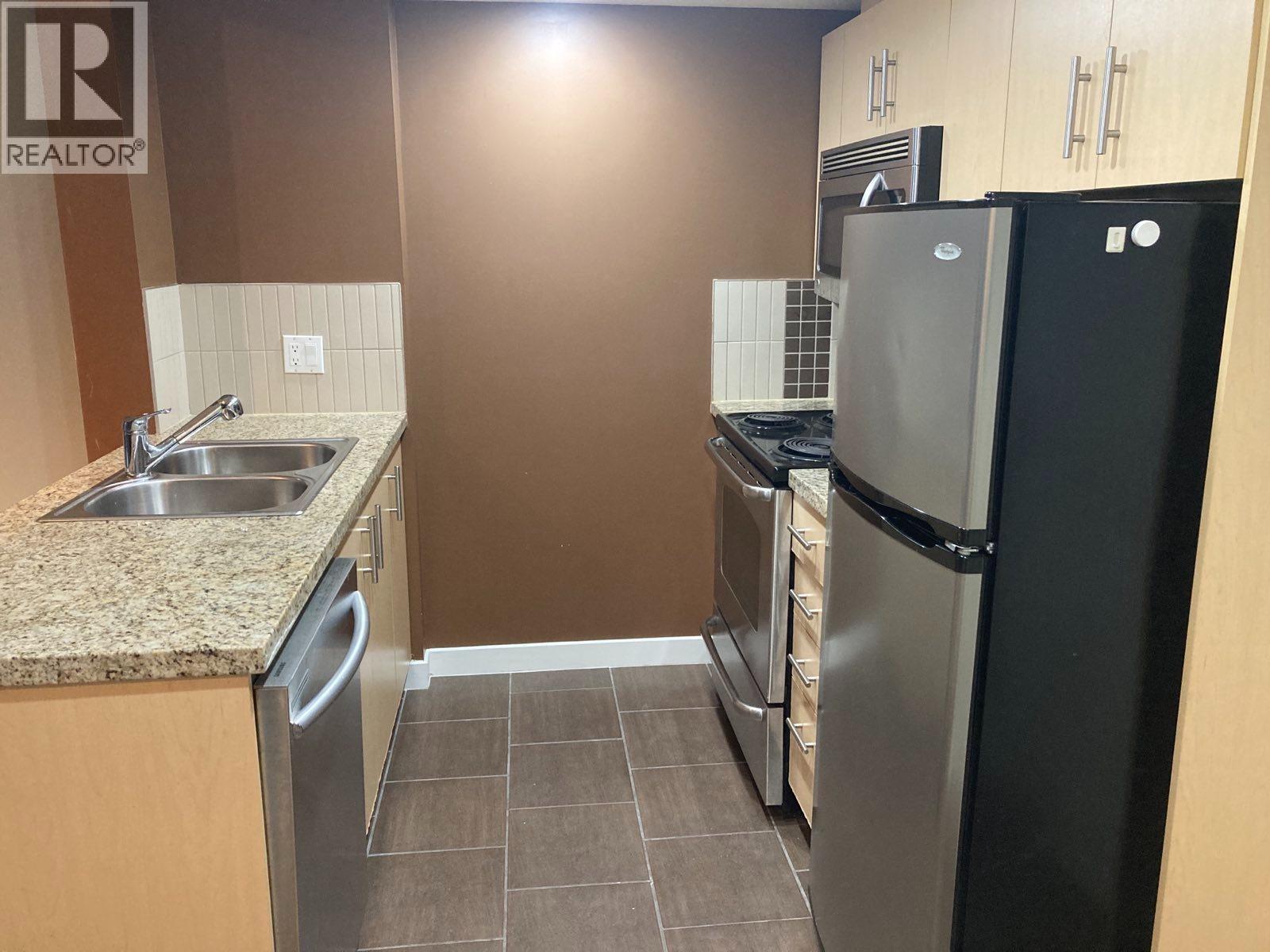 310 200 KEARY STREET, New Westminster