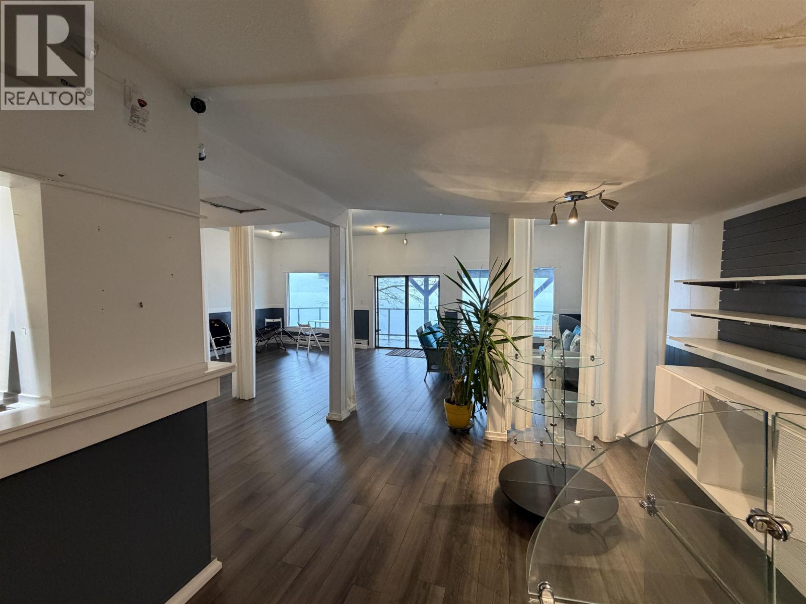 418 MARINE DRIVE — photo 2