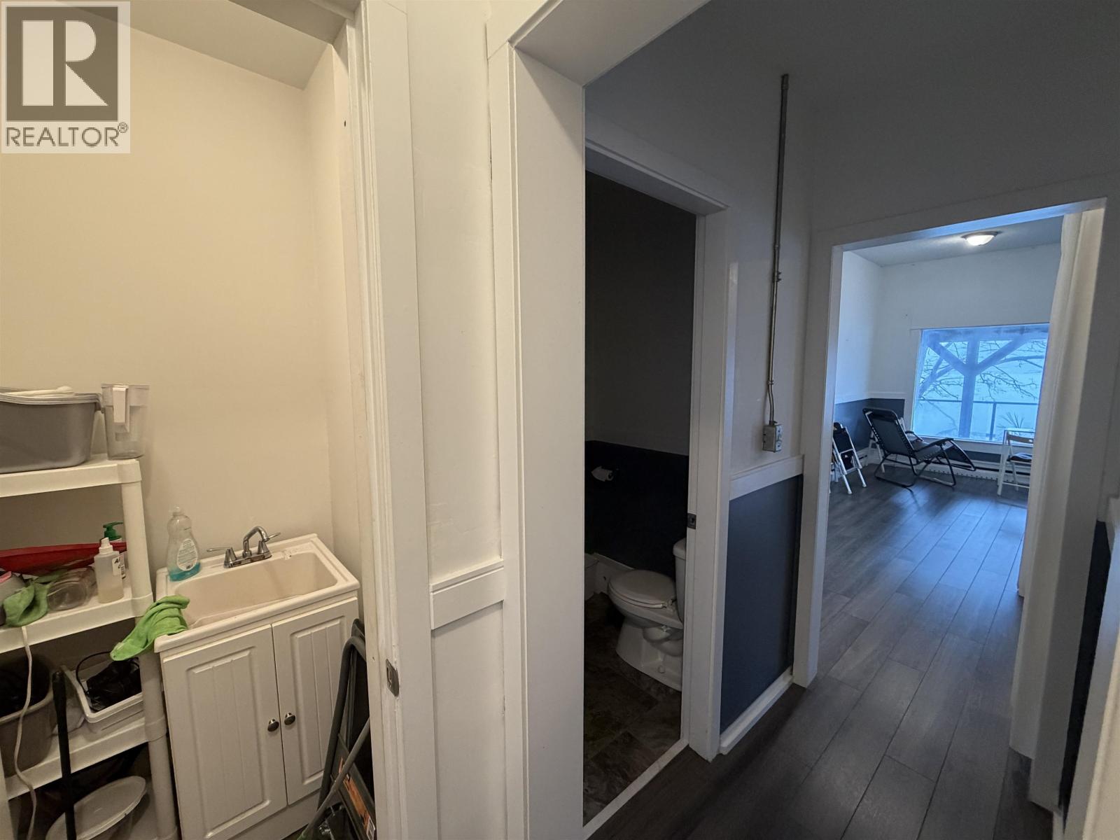 418 MARINE DRIVE