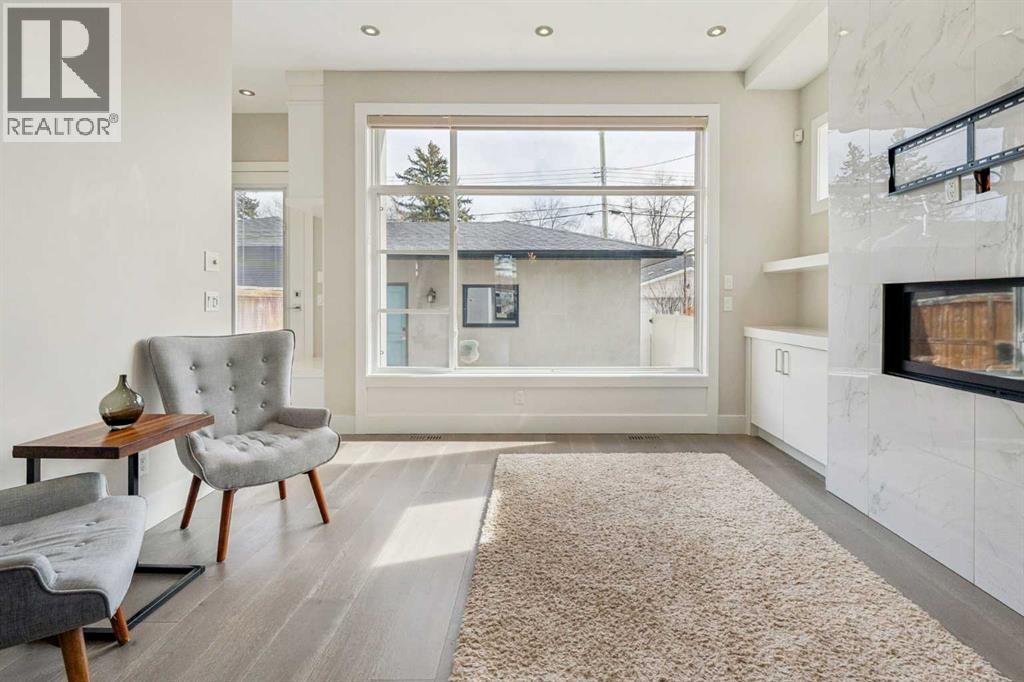 Single Family House for Sale in A Regent Crescent NE Renfrew Calgary 