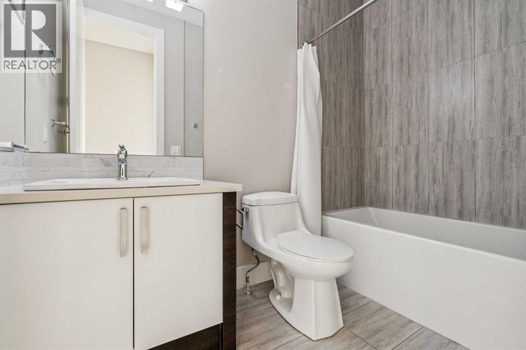 Single Family House for Sale in A Regent Crescent NE Renfrew Calgary 