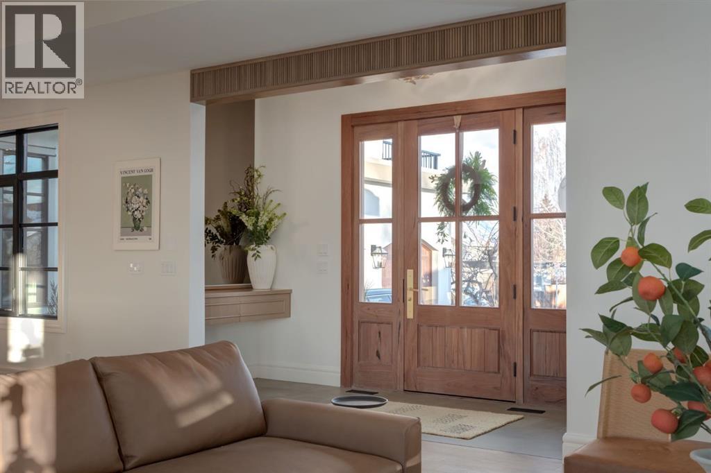 Single Family House for Sale in  Toronto Crescent NW St Andrews Heights Calgary 