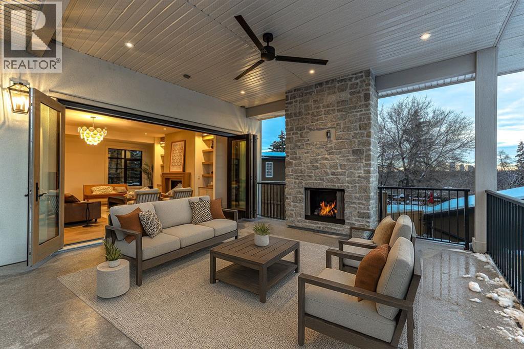 Single Family House for Sale in  Toronto Crescent NW St Andrews Heights Calgary 