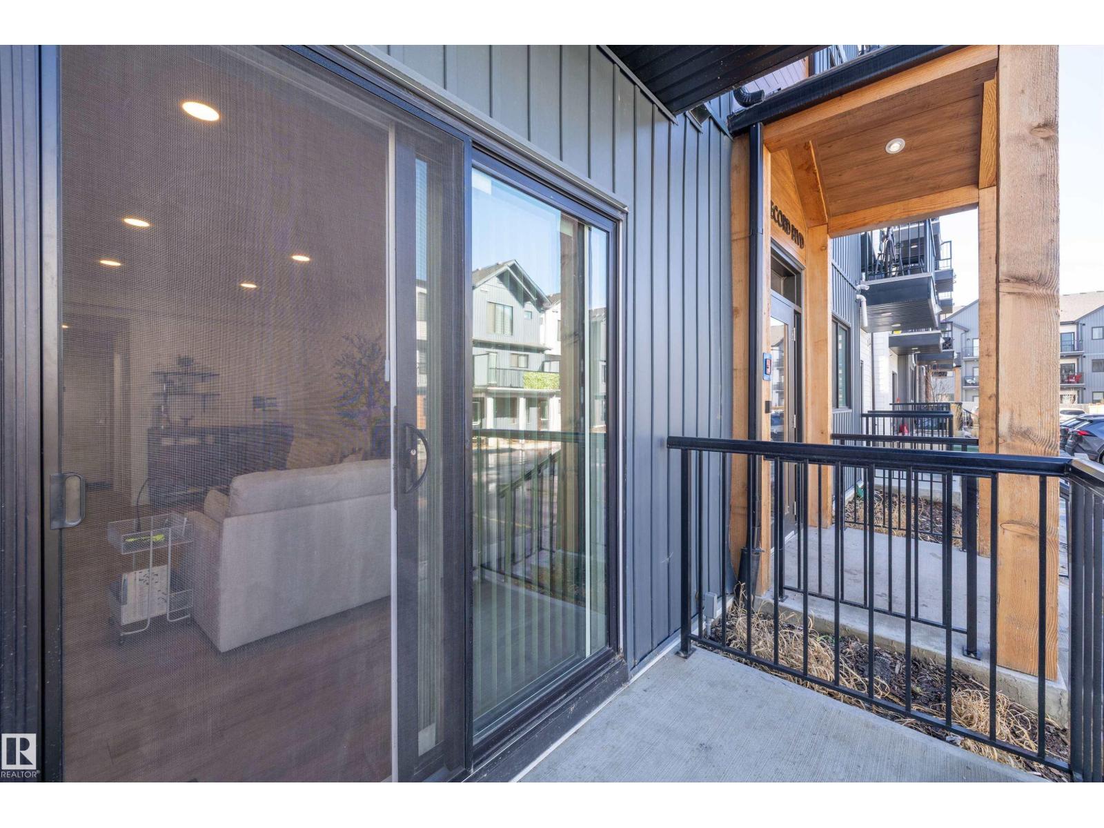 #101 860 SECORD BLVD NW - 18