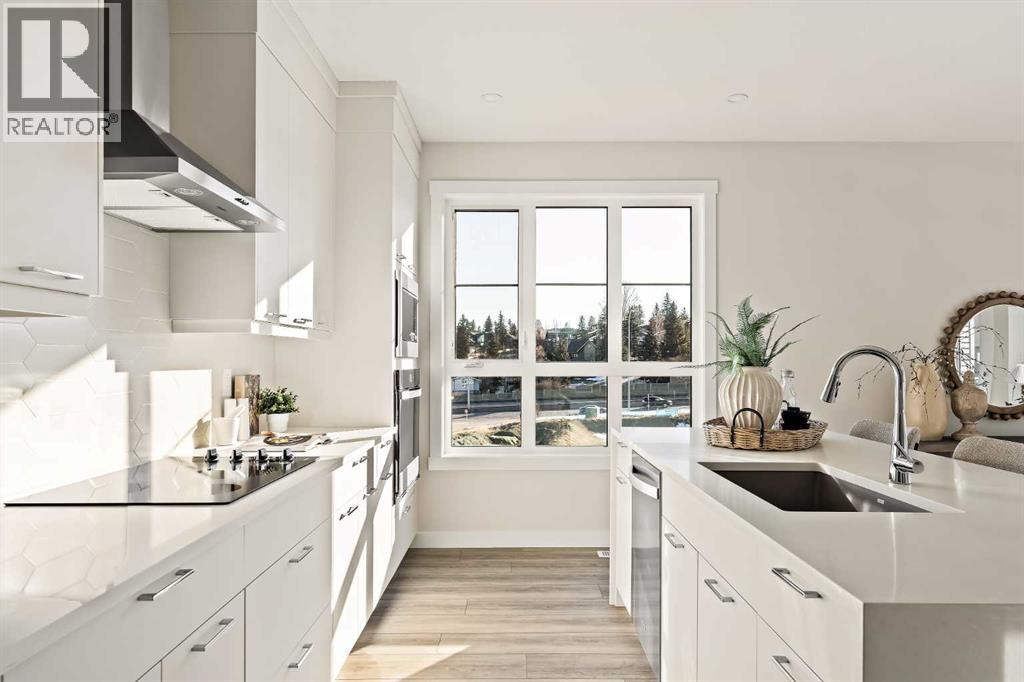 Single Family House for Sale in  Sovereign Common SW Shaganappi Calgary 