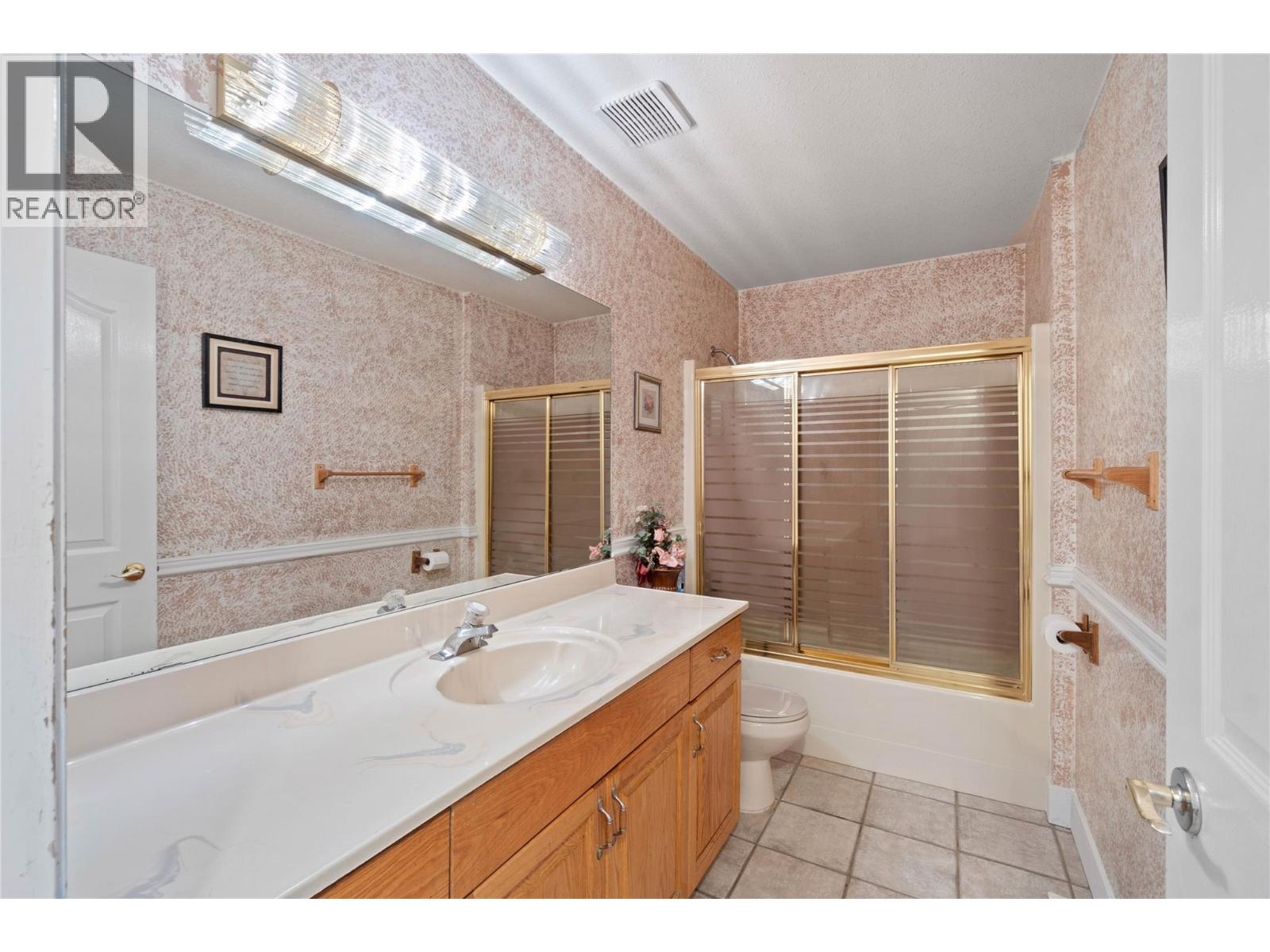 1120 14th Street, Kamloops