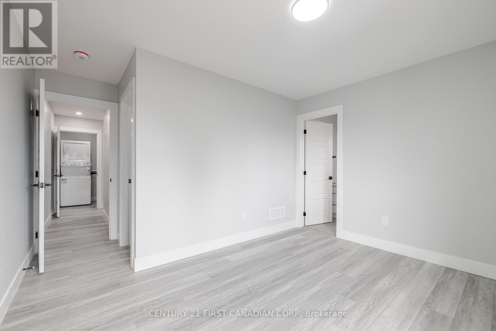 109 ROSS STREET - 11