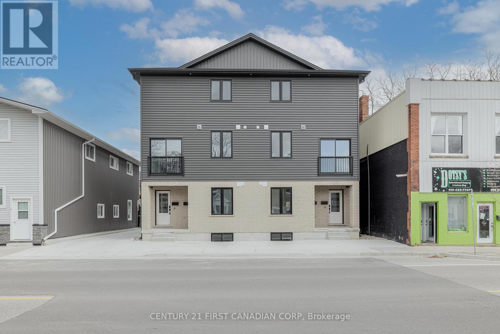 109 ROSS STREET - 1