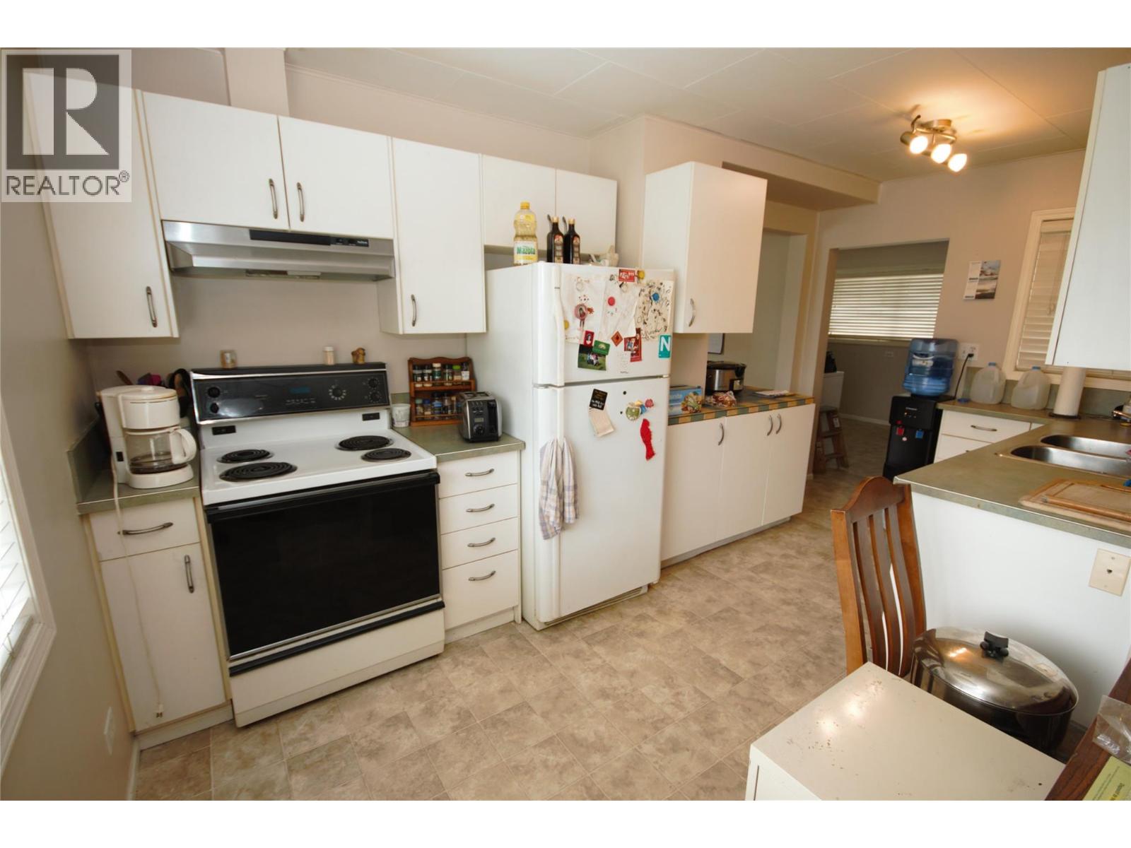 892 McKinney Road, Oliver