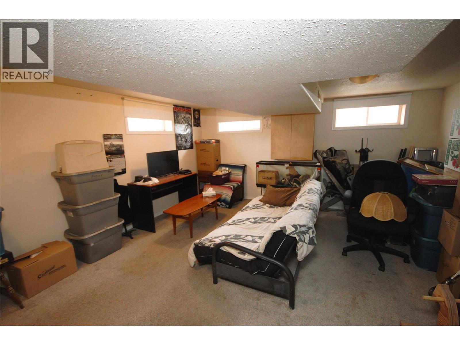 892 McKinney Road, Oliver