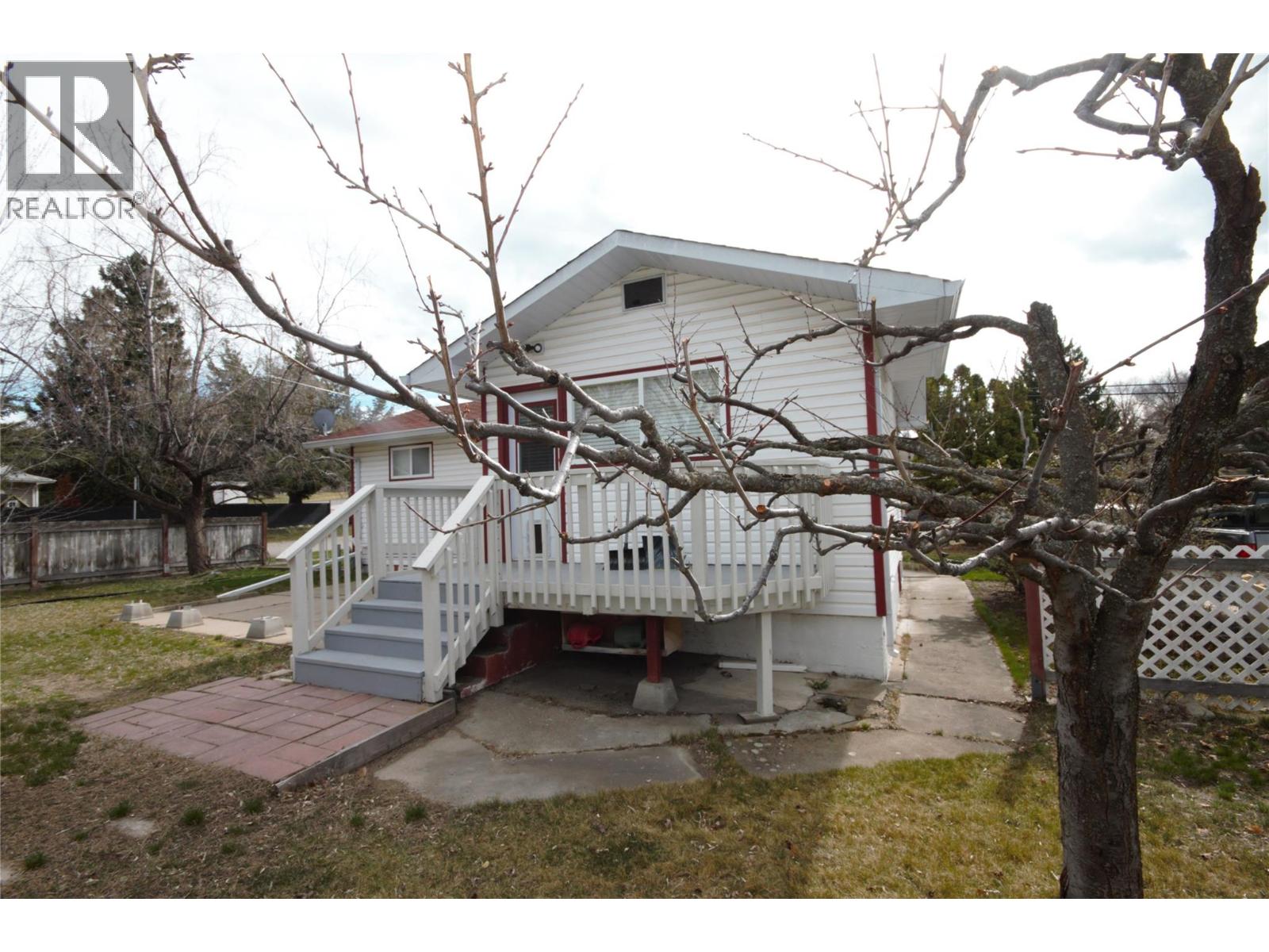 892 McKinney Road, Oliver