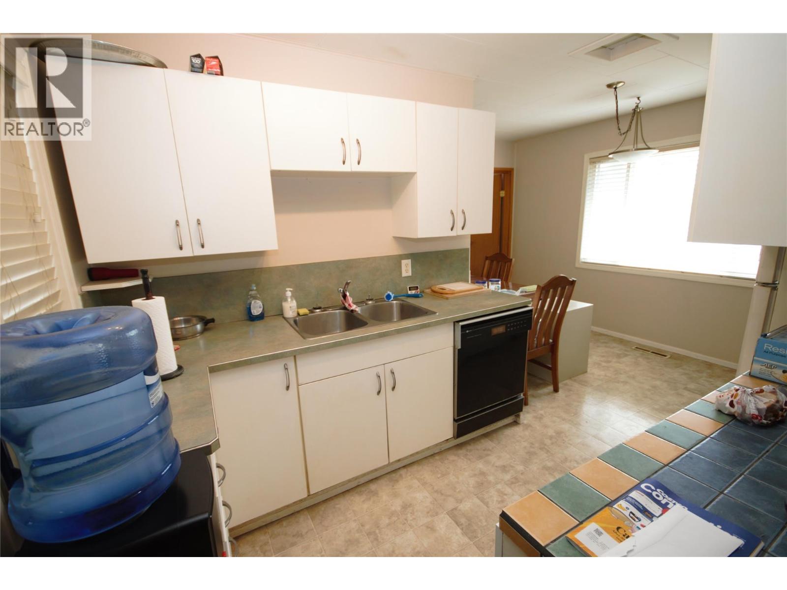 892 McKinney Road, Oliver