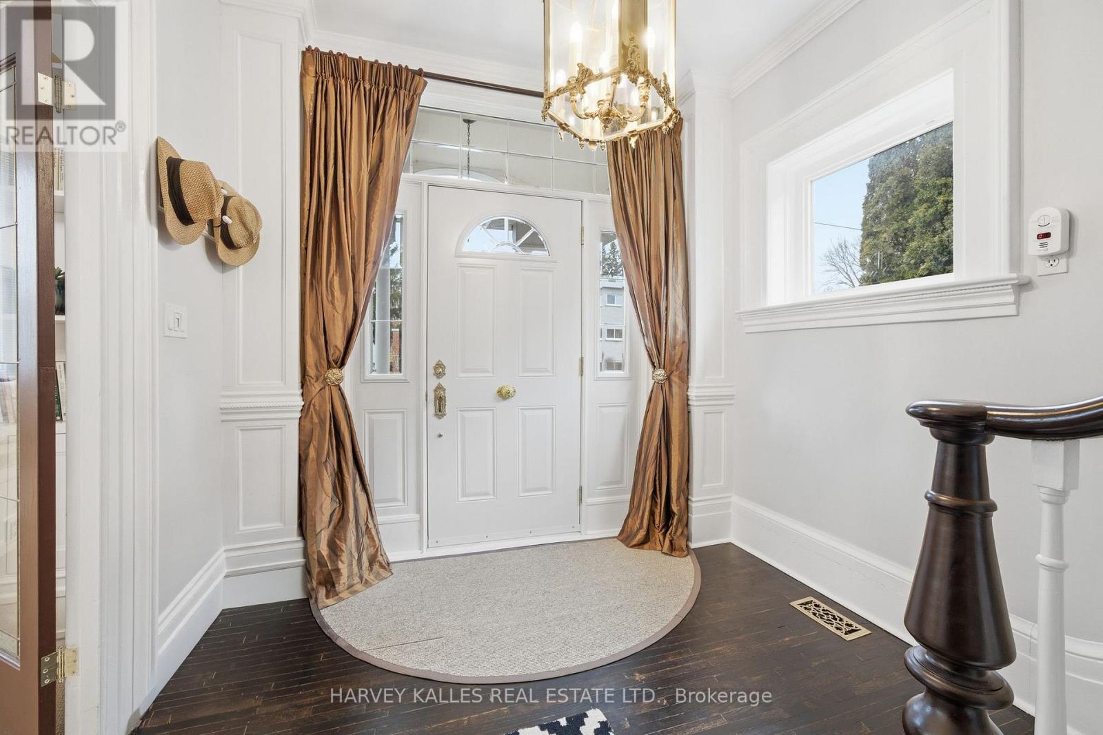 167 VICTORIA AVENUE - 4