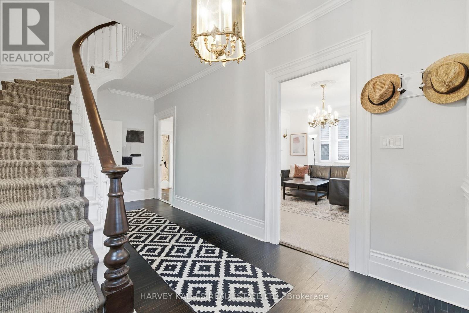167 VICTORIA AVENUE - 6