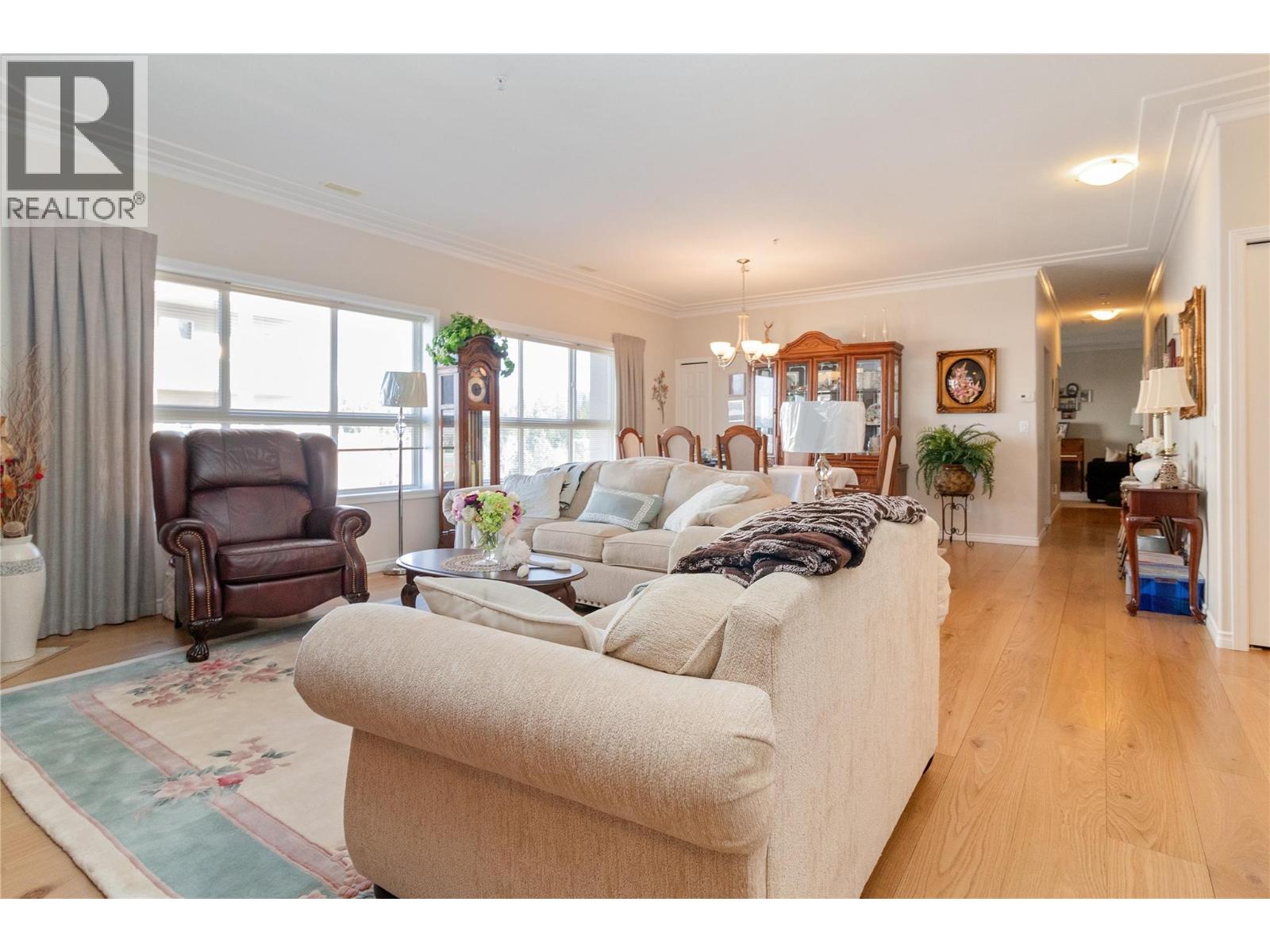 804 1967 Underhill Street, Kelowna