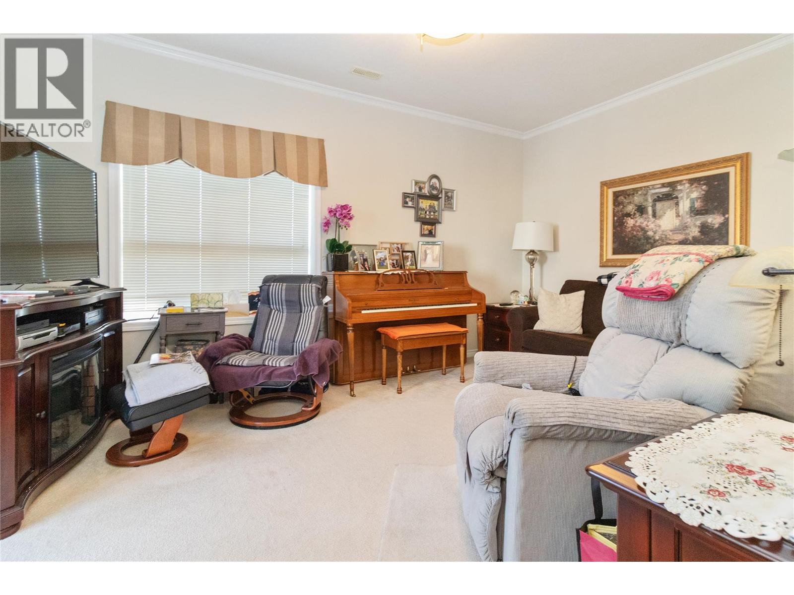 804 1967 Underhill Street, Kelowna