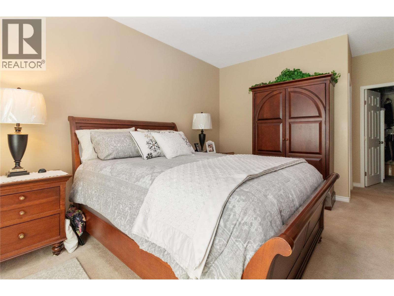 804 1967 Underhill Street, Kelowna