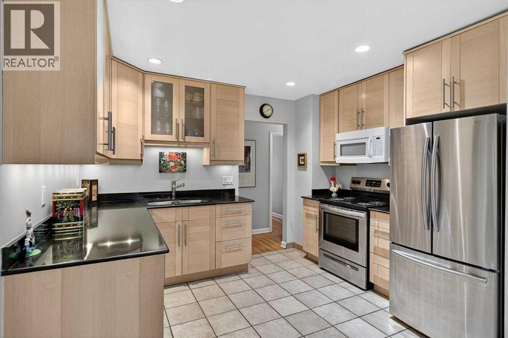 Single Family House Bungalow for Sale in   Street SW Killarney/Glengarry Calgary 