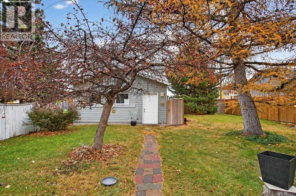 Single Family House Bungalow for Sale in   Street SW Killarney/Glengarry Calgary 