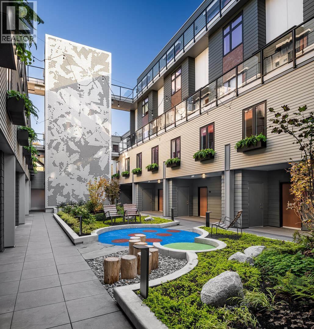 102 342 MOUNTAIN HIGHWAY, North Vancouver