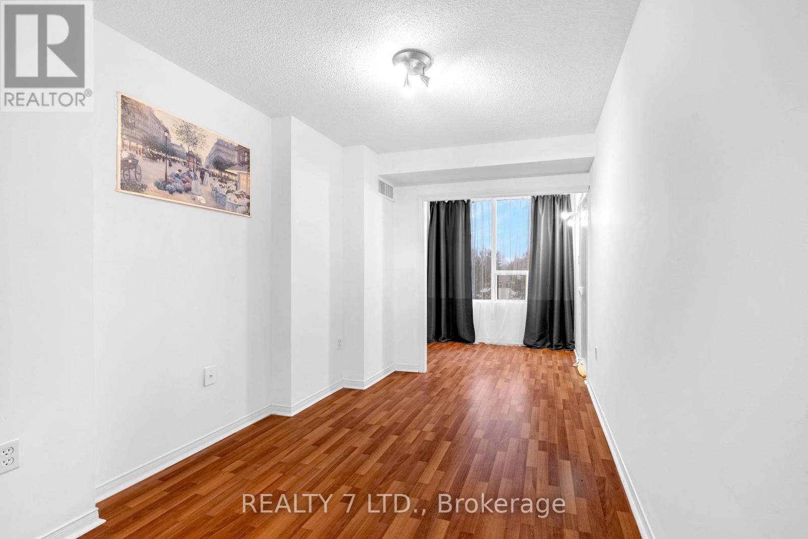 #412 1270 MAPLE CROSSING BOULEVARD - 20