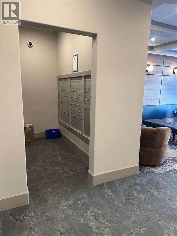 Single Family House for Sale in    Street SW Springbank Hill Calgary 