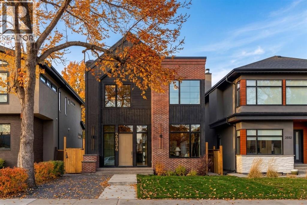 Single Family House for Sale in   Avenue SW Altadore Calgary 