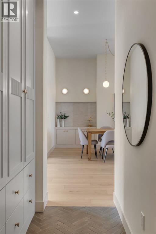 2034 49 Avenue SW, Calgary, Alberta