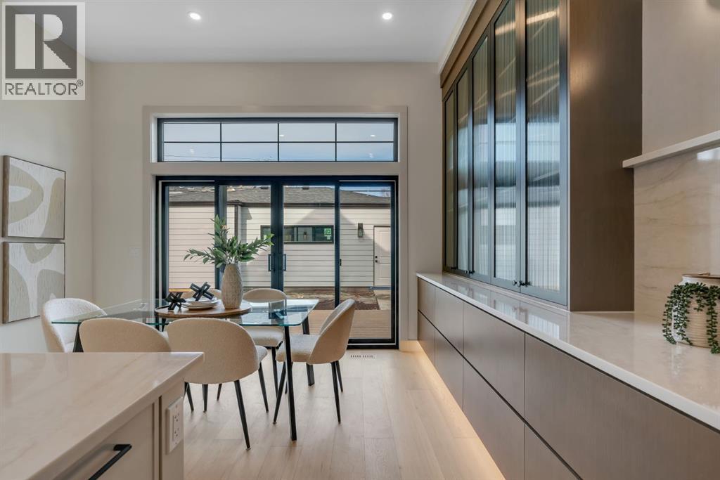 Single Family House for Sale in   Avenue SW Altadore Calgary 