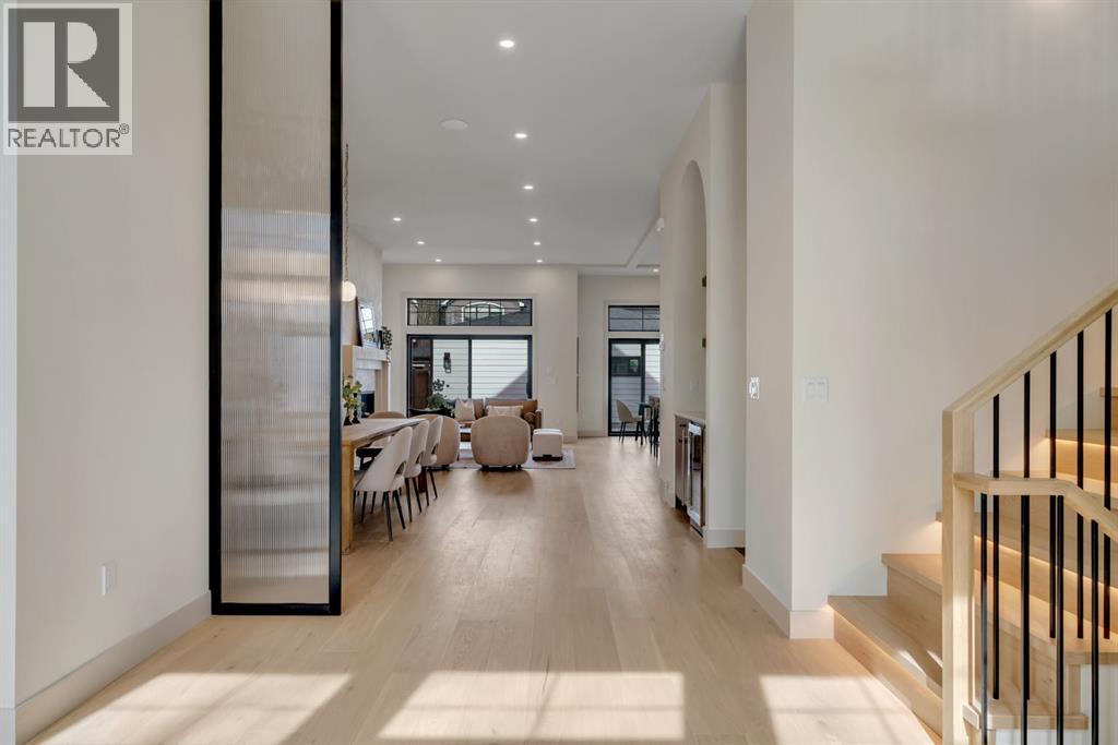 Single Family House for Sale in   Avenue SW Altadore Calgary 