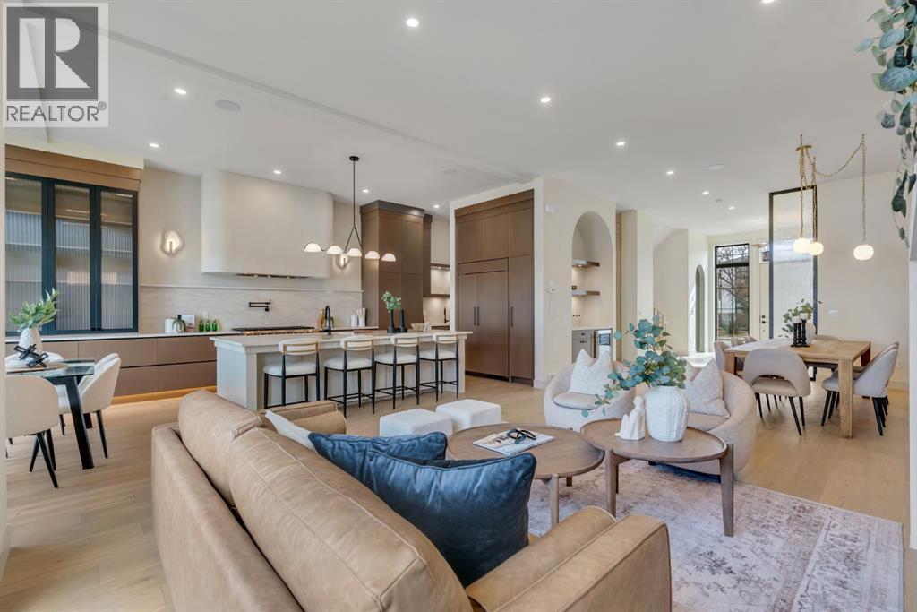 Single Family House for Sale in   Avenue SW Altadore Calgary 