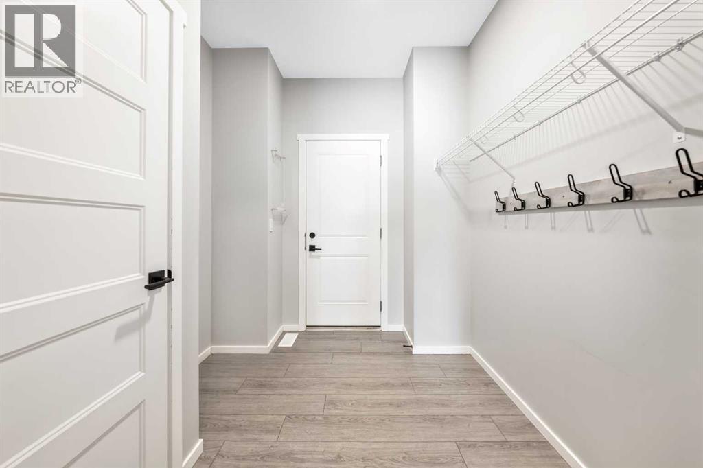 Single Family House for Sale in  Lucas Crescent NW Livingston Calgary 