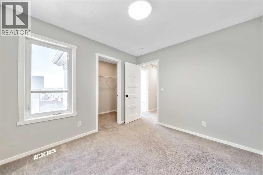 Single Family House for Sale in  Lucas Crescent NW Livingston Calgary 