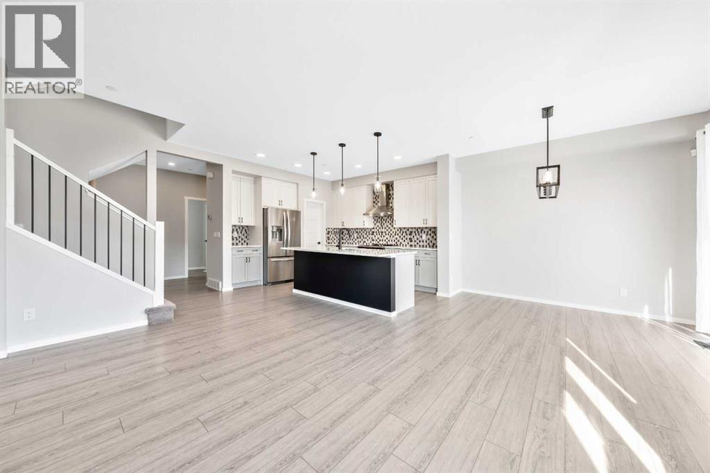 Single Family House for Sale in  Lucas Crescent NW Livingston Calgary 