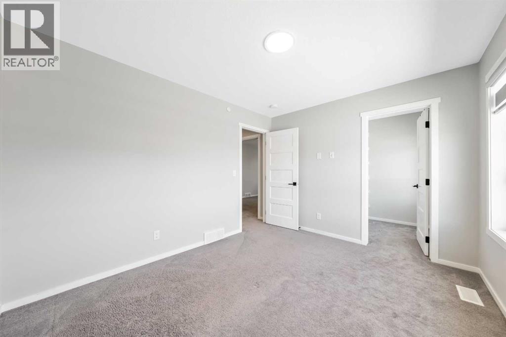 Single Family House for Sale in  Lucas Crescent NW Livingston Calgary 