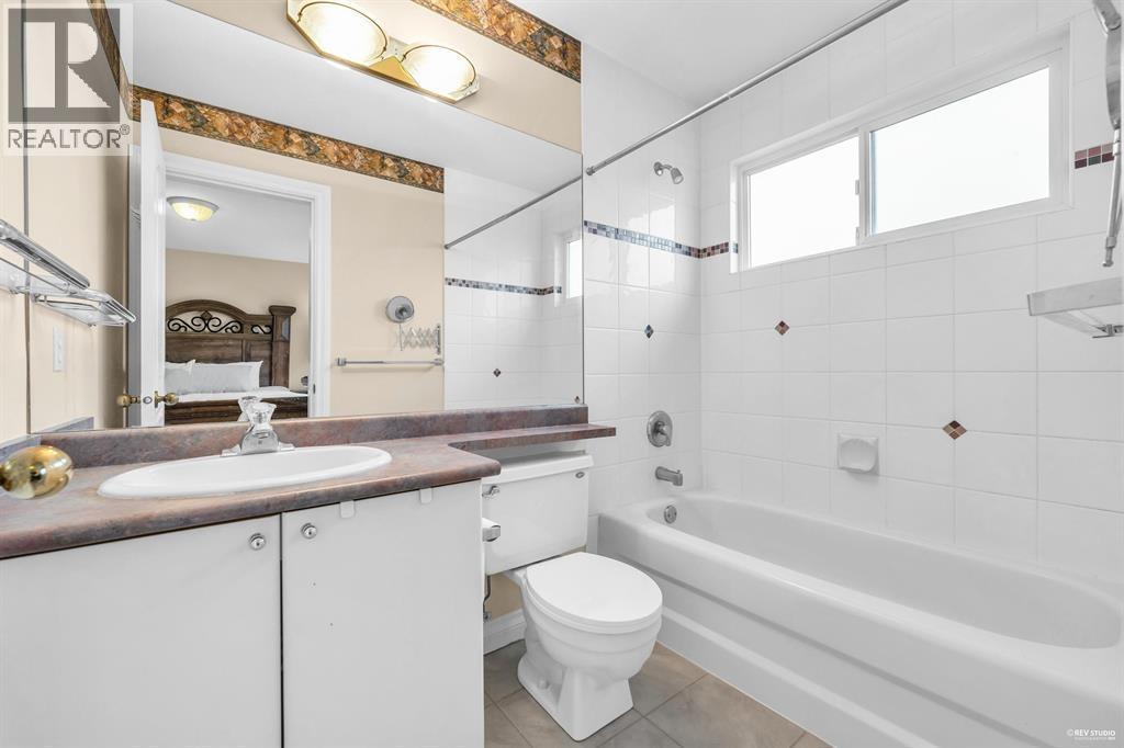 6833 BARNARD Drive, Richmond