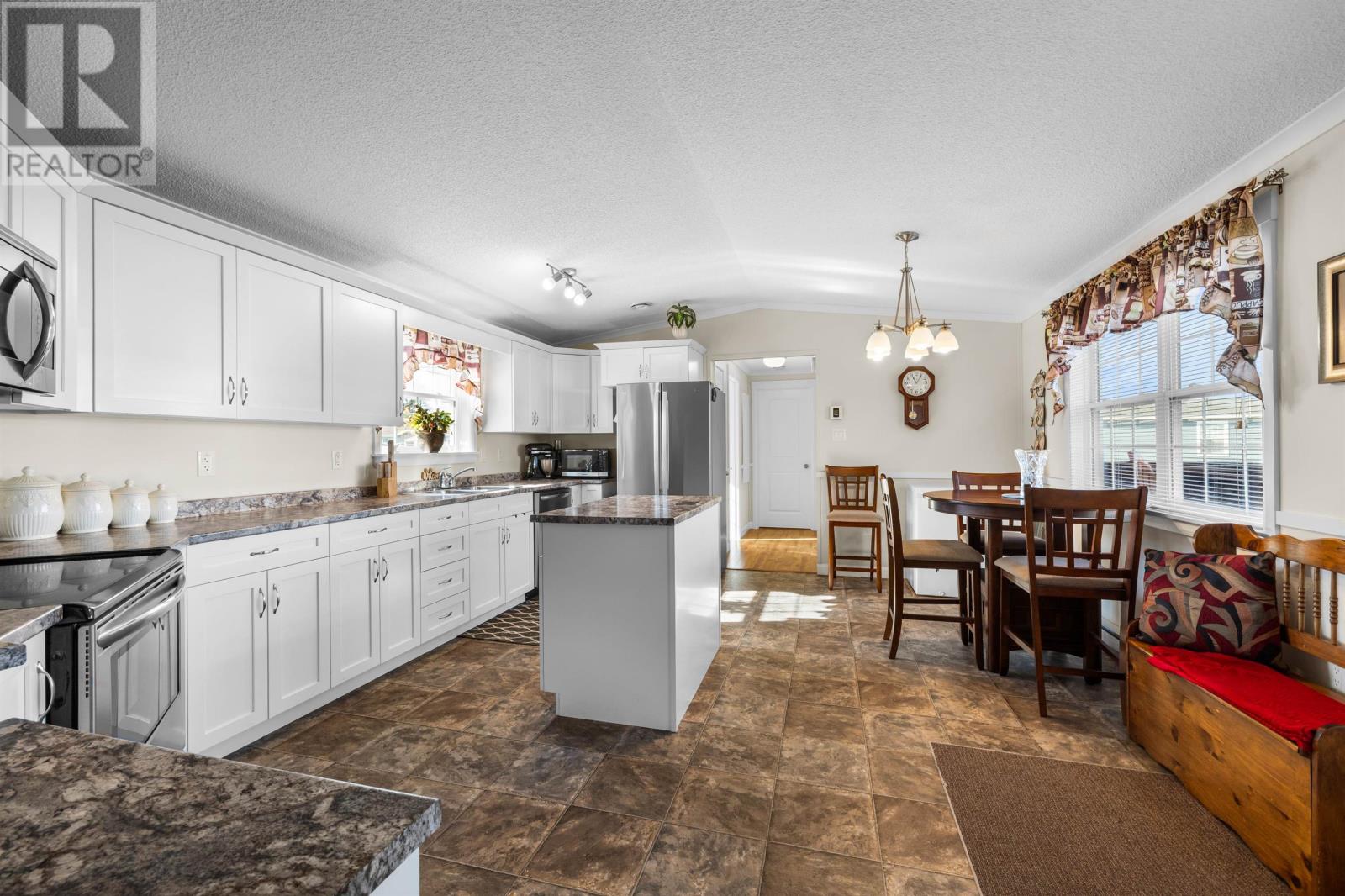 73 Hinton Street - 5