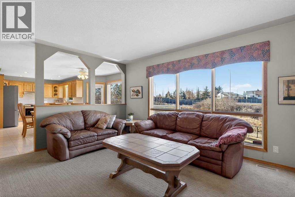 Single Family House for Sale in  Hampshire Grove NW Hamptons Calgary 