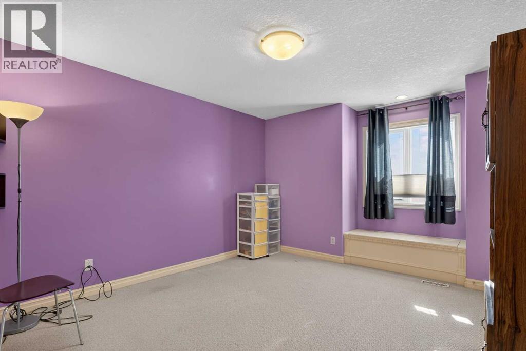 Single Family House for Sale in  Hamptons Way NW Hamptons Calgary 