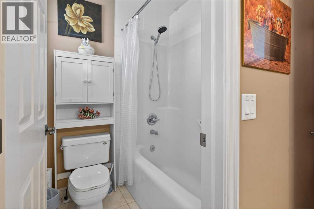 Single Family House for Sale in  Hamptons Way NW Hamptons Calgary 