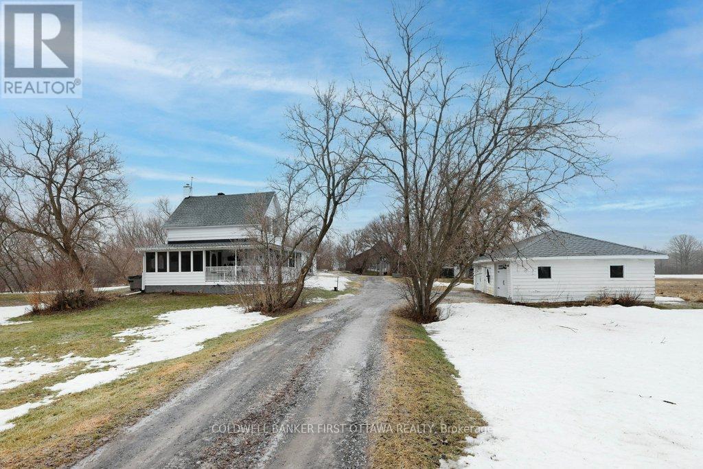 3968 DIAMONDVIEW ROAD - 3