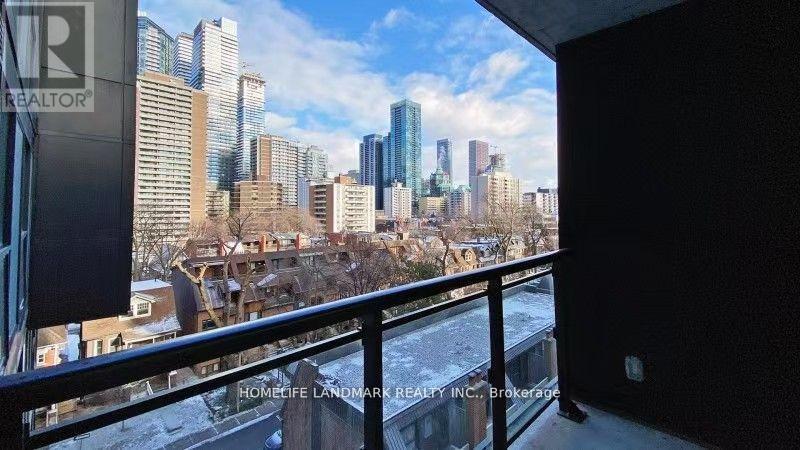 #607 17 DUNDONALD STREET - 23