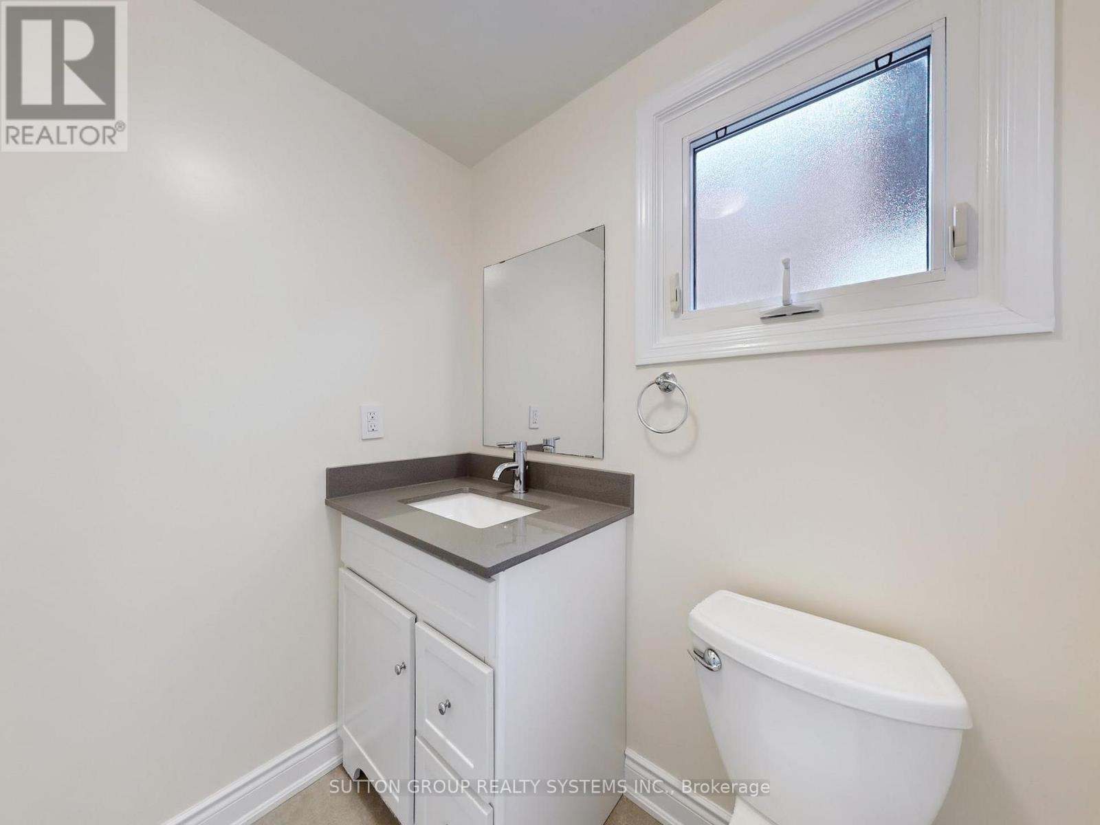 3279 PILCOM CRESCENT - 19