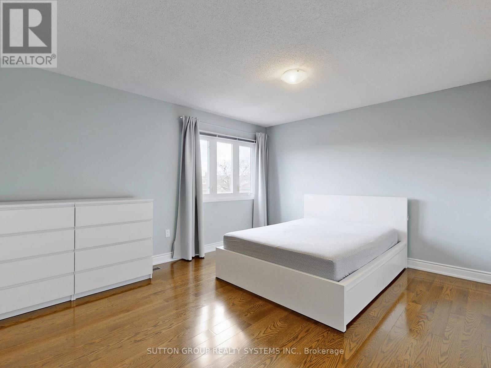 3279 PILCOM CRESCENT - 20