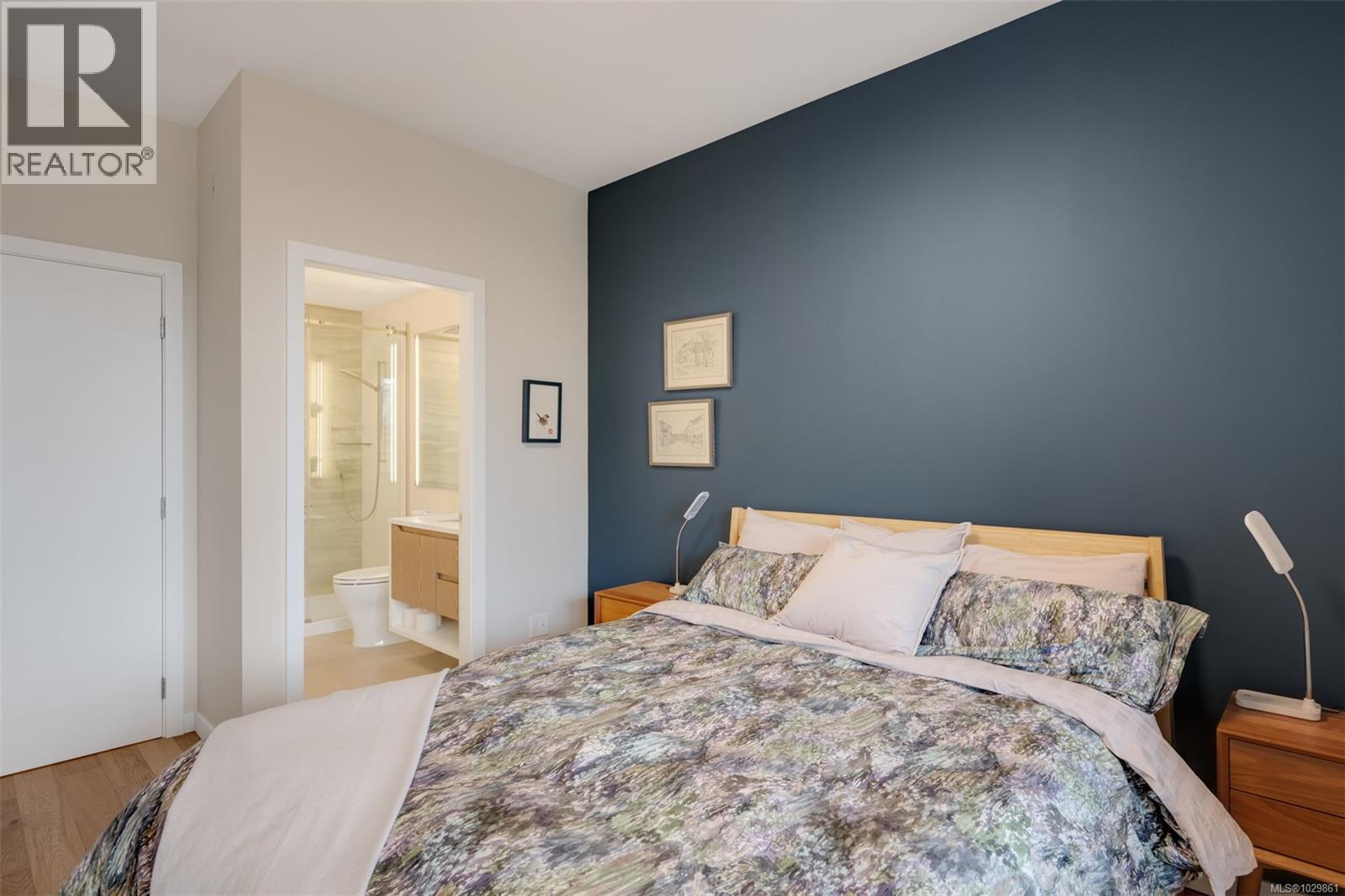 #211 1201 FORT ST - 21