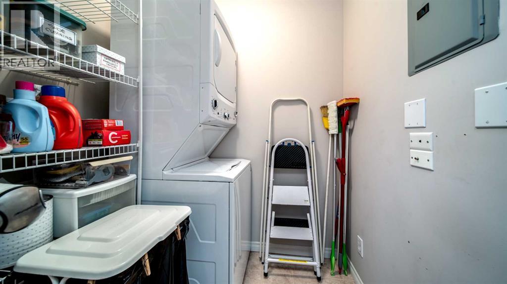 Single Family House for Sale in   Springbank Boulevard SW Springbank Hill Calgary 