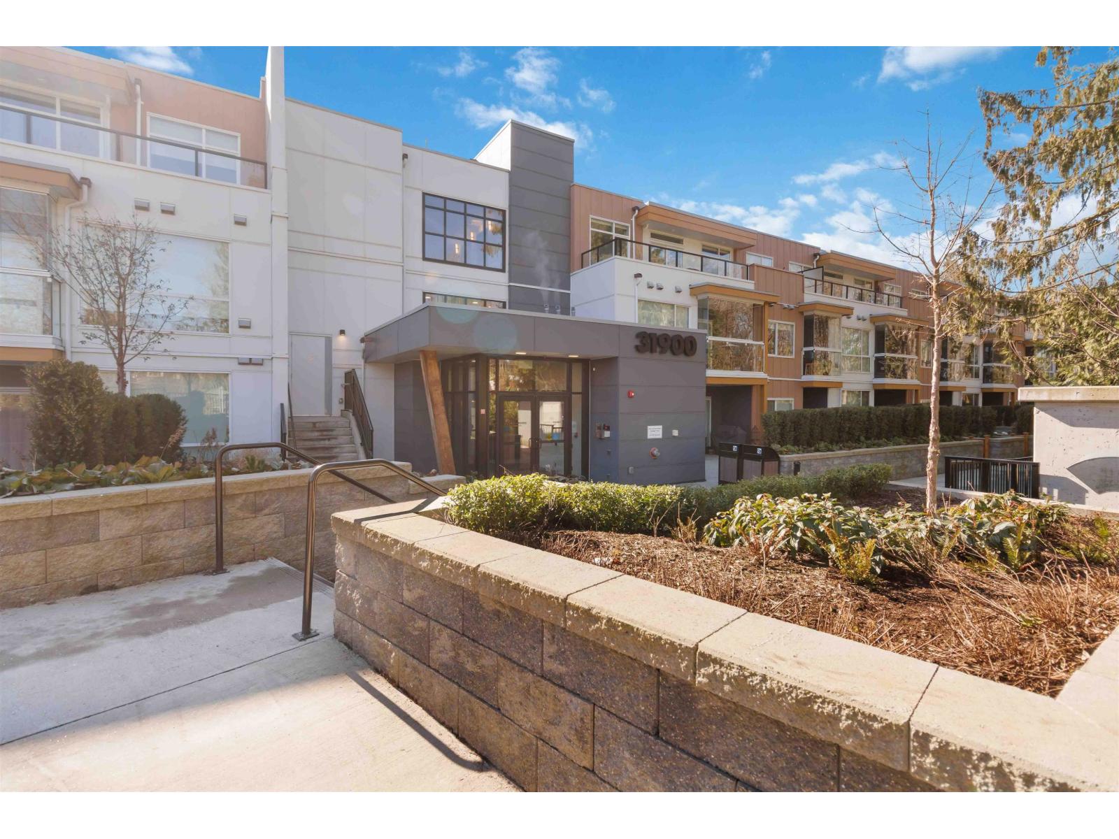 312 31900 RAVEN AVENUE, Mission