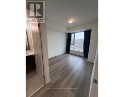 307 - 6 David Eyer Road, Richmond Hill, ON L4S0N5 Photo 6
