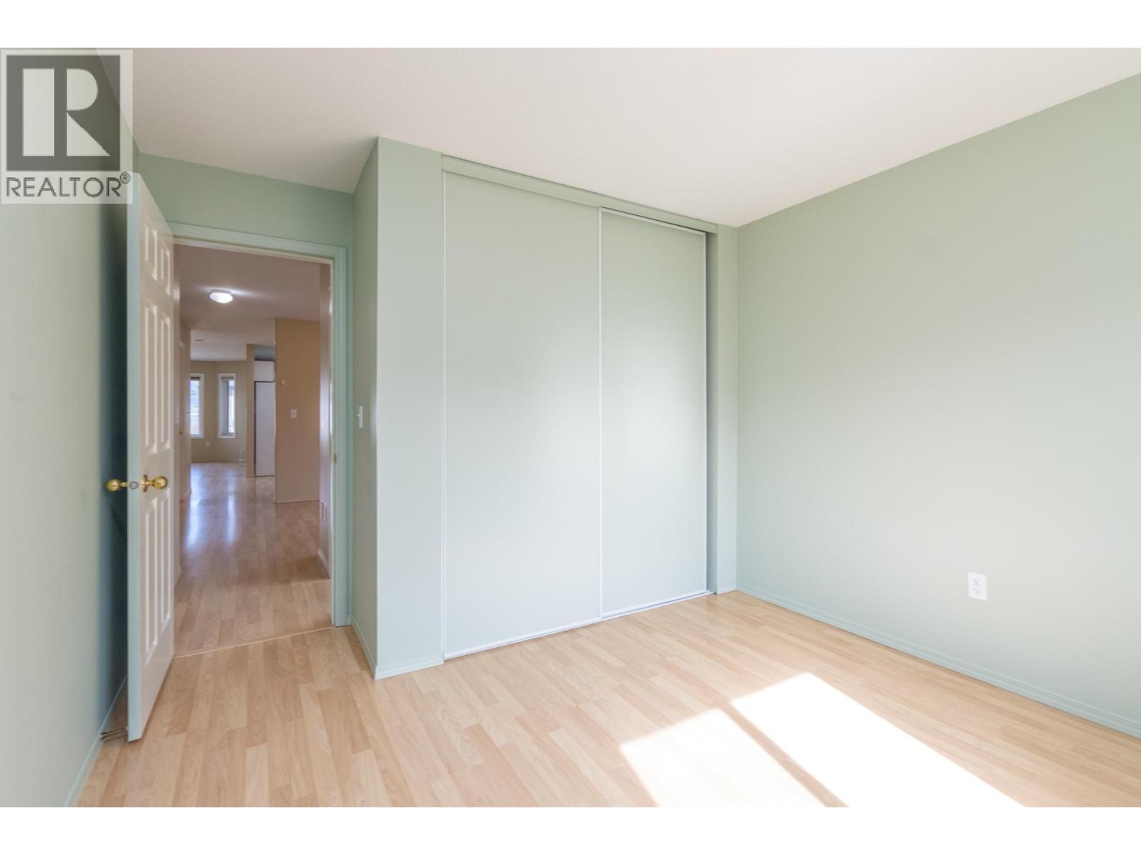 #14 111 HARBOURFRONT DRIVE NW - 25